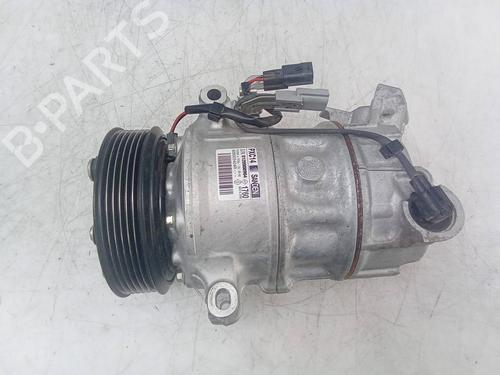 Compresseur AC RENAULT MEGANE IV Hatchback (B9A/M/N_) 1.3 TCe 140 (B9NB) (140 hp) 28148873