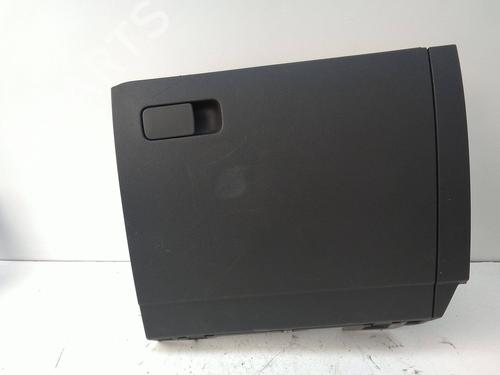 Used Glove box Glove box VW TOURAN (5T1) 1.5 TSI (150 hp) 26055080 26055080