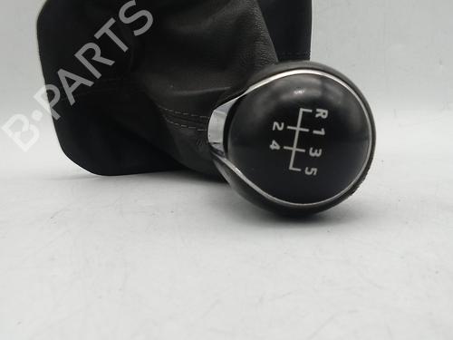 Shift knob SEAT ARONA (KJ7, KJP) 1.6 TDI 6F0711113M