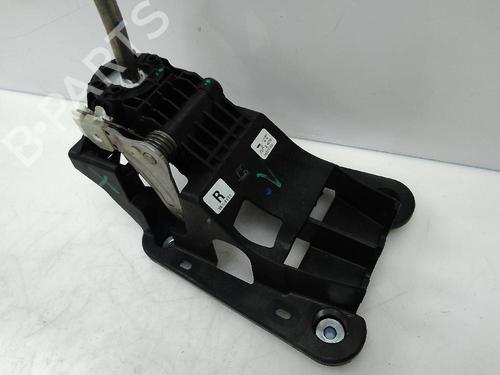 Gear lever PEUGEOT 208 I (CA_, CC_) 1.2 VTI 82 | BP21678127M90 