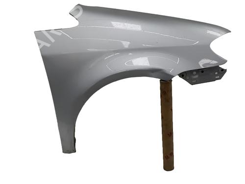 Forkjerm høyre Forkjerm høyre VW TOURAN (1T1, 1T2) 1.9 TDI (105 hp) 32043127 32043127