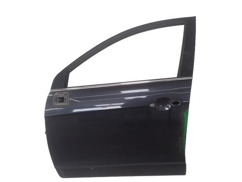 Used Left front door CHEVROLET CAPTIVA (C100, C140) 2.0 D 4WD (150 hp) 31126376