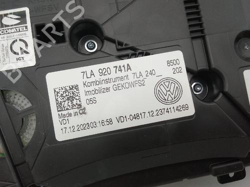 Used Instrument cluster VW CALIFORNIA T6 Camper (SGC, SGG, SHC) 2.0 TDI (110 hp) 26575312
