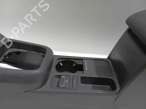Middle console VW TIGUAN (5N_) 2.0 TDI | BP30050882I22