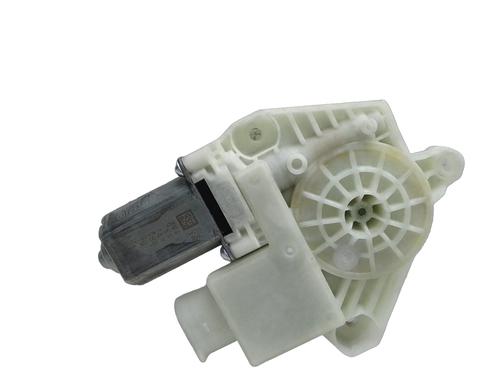 Left front window motor BMW X4 (G02, F98) xDrive 20 d Mild-Hybrid | BP31037802E21 