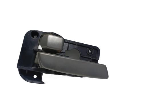 Used Front left interior door handle Front left interior door handle 36881698 36881698