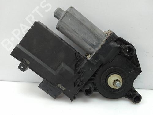 Right front window motor PEUGEOT 307 (3A/C) 2.0 HDi 110 | BP21549947E20 