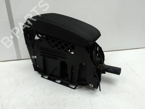 Armrest / Center console VW GOLF VI (5K1) 2.0 TDI | BP18584894I20 