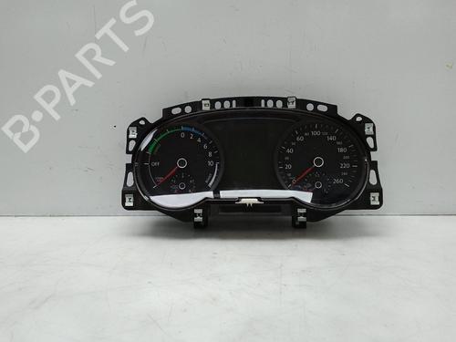 Used Instrument cluster VW GOLF VII (5G1, BQ1, BE1, BE2) 1.4 TSI (125 hp) 28145246