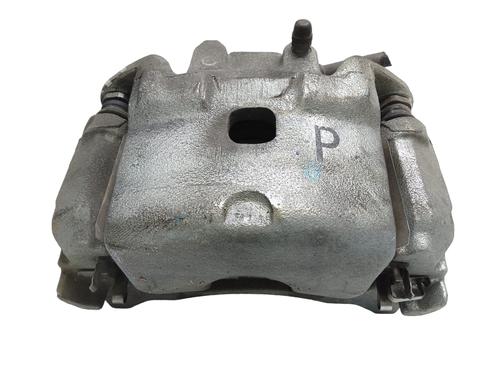 Used Left front brake caliper NISSAN LEAF (ZE0) Electric (109 hp) 30677615