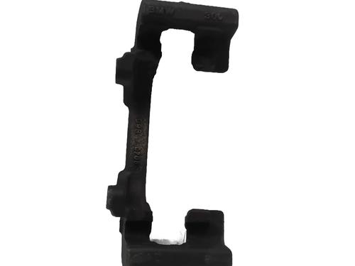 Używane Zacisk hamulca przedniego prawego BMW 3 (F30, F80) 318 d (150 hp) 30613772