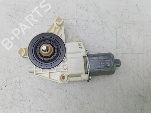 Used Left front window motor MERCEDES-BENZ MARCO POLO Camper (W447) [2015-2025]  18947542