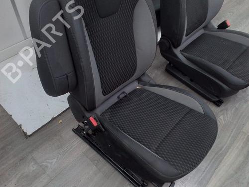 Seats set OPEL CROSSLAND X / CROSSLAND (P17, P2QO) 1.2 (75) | BP29385871C78 