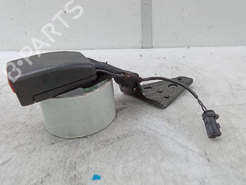 Seat buckle CITROËN C3 III (SX) 1.2 THP 110 (SXHNPS, SXHNZT, SXHNZ6) | BP19137990I32 