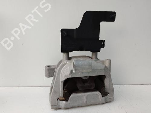 Used Support Support AUDI Q3 (8UB, 8UG) 2.0 TDI (150 hp) 21084719 21084719