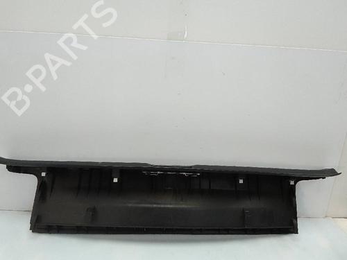 Used Boot lining VW GOLF VII (5G1, BQ1, BE1, BE2) 1.6 TDI (105 hp) 22956407
