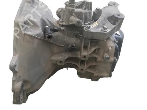 Used Gearbox Gearbox OPEL CORSA E (X15) 1.4 (08, 68) (90 hp) 34618146 34618146