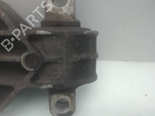 Engine mount MERCEDES-BENZ GLA-CLASS (X156) GLA 200 CDI / d (156.908) | BP22214804M89 