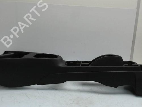 Middle console TOYOTA YARIS (_P13_) 1.4 D (NLP130_, NLP130) | BP23103267I22 