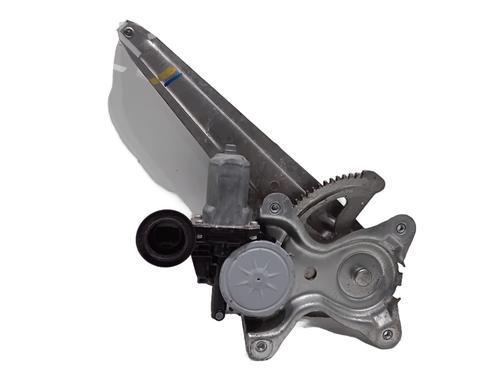 Used Right rear window motor LEXUS IS II (_E2_) 220d (ALE20) (177 hp) 32362095