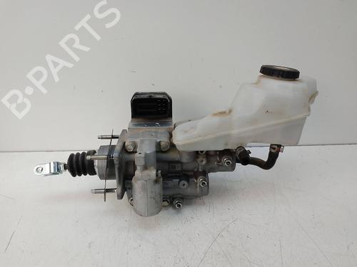 Used ABS pump ABS pump TOYOTA C-HR (_X1_) 1.8 Hybrid (ZYX10_, ZYX11_, ZYX10R, ZYX11R) (122 hp) 19082471 19082471