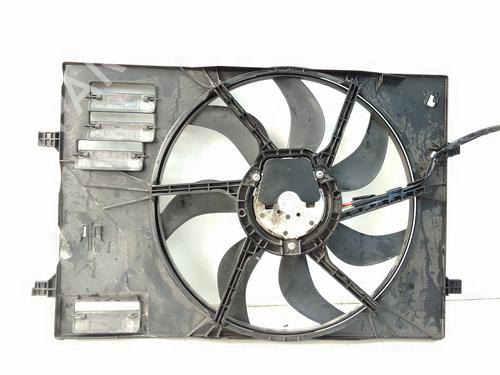 Used Radiator fan VW TOURAN (5T1) 1.6 TDI (110 hp) 26053857