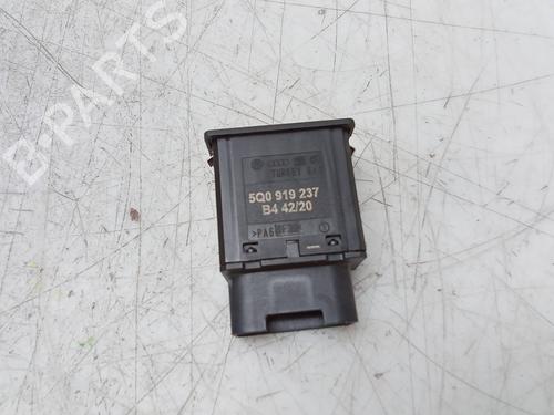 Used Switch SEAT LEON Sportstourer (KL8, KLD) 2.0 TDI (150 hp) 28149518