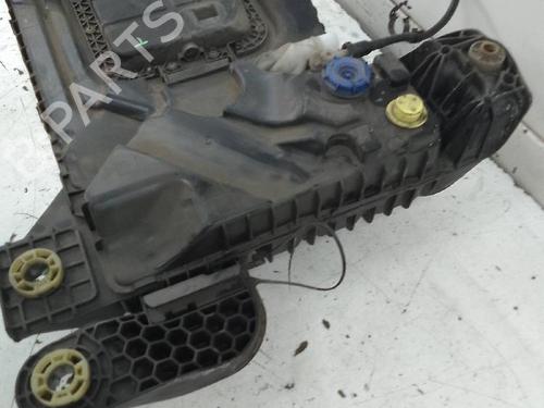 Used AdBlue tank OPEL GRANDLAND / GRANDLAND X (A18, P1UO) 1.6 Turbo D (75) (120 hp) 18899145