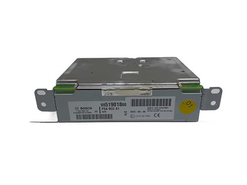 Used Radio Radio PEUGEOT 208 II (UB_, UP_, UW_, UJ_) e-208 (136 hp) 33286042 33286042