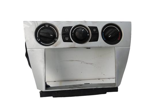 Used Climate control Climate control BMW 1 (E81) 116 d (116 hp) 18587246 18587246