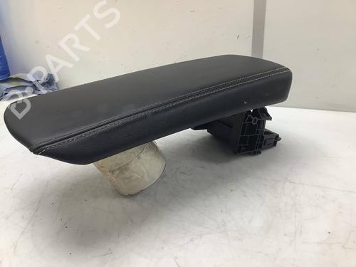 Used Armrest / Center console Armrest / Center console RENAULT SCÉNIC IV (J9_) 1.6 dCi 130 (130 hp) 18577629 18577629