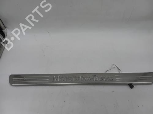 Door moulding trim MERCEDES-BENZ A-CLASS (W176) A 160 CDI / d (176.011) A2466805400