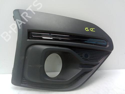 Used Grille DACIA SANDERO II TCe 90 (B8M1, B8MA, B8AC) (90 hp) 26159485