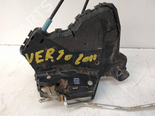 front-left-lock-toyota-verso-_r2_-2009-2010-2011-2012-2013-2014-2015-2016-2017-2018-26054885 main image