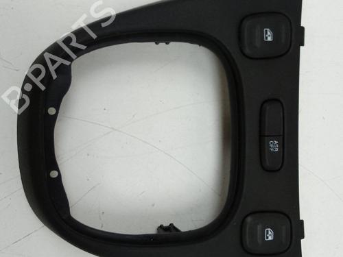 Used Switch Switch FIAT PANDA (312_, 319_) 1.0 Mild Hybrid (312.PYD1B) (69 hp) 18584301 18584301