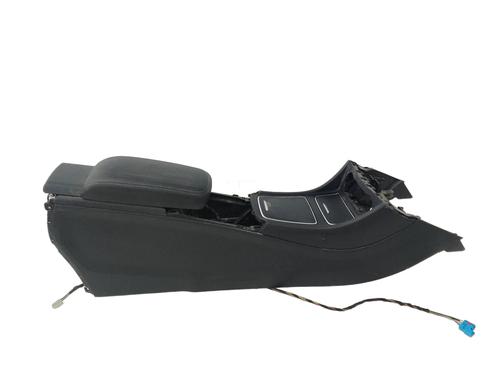 Used Middle console Middle console MERCEDES-BENZ CLA Coupe (C117) CLA 200 CDI / d (117.308) (136 hp) 18597060 18597060