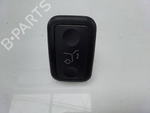 Switch MERCEDES-BENZ C-CLASS (W204) | BP26284612I30 - Image 1