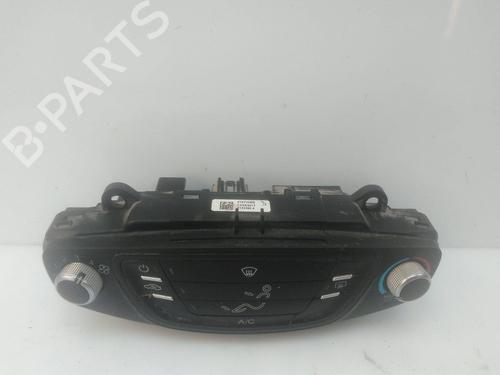 climate-control-ford-transit-courier-b460-box-bodympv-15-tdci-e1071049e-2014-22226441 main image