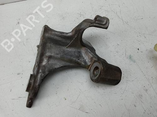 Used Engine mount RENAULT MEGANE IV Hatchback (B9A/M/N_) [2015-2025]  19707739