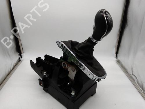 Used Gear lever OPEL ASTRA J (P10) 1.6 (68) (115 hp) 25811753
