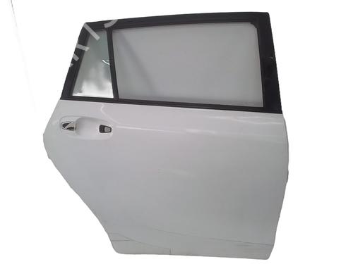 Porte arrière droite TOYOTA VERSO (_R2_) 1.6 D4-D (WAR20_) (112 hp) 31063603