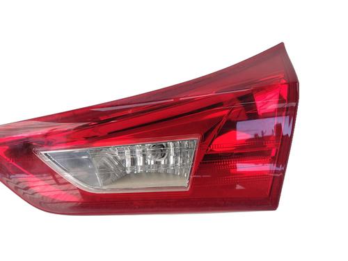 right-taillight-toyota-auris-_e18_-2012-2013-2014-2015-2016-2017-2018-2019-26053446 main image