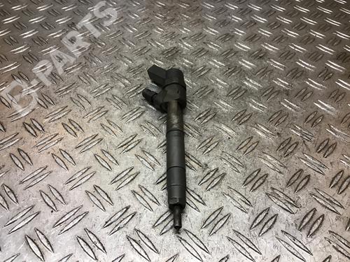 Used Injection rail Injection rail MERCEDES-BENZ VANEO (414) 1.7 CDI (414.700) (91 hp) 10915473 10915473