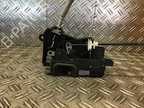 Front right lock OPEL SIGNUM Hatchback (Z03) 3.0 V6 CDTI (F48) | BP27571654C97 