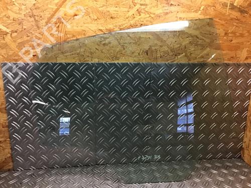 Vetro porta posteriore destra SEAT IBIZA IV (6J5, 6P1) 1.2 TSI (105 hp) 32065582