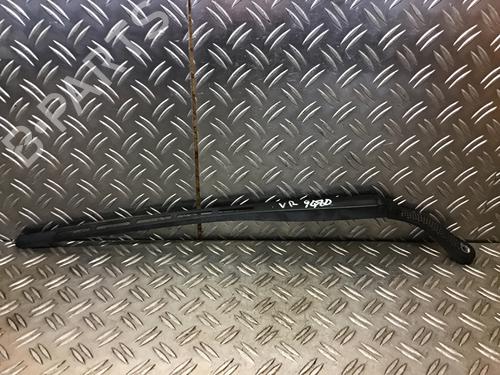 Used Front windshield wiper arm PEUGEOT 307 Break (3E) 2.0 HDi 135 (136 hp) 14695258