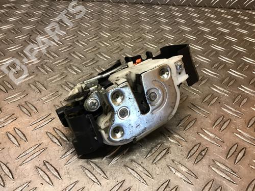 Used Rear right lock MITSUBISHI COLT VI (Z3_A, Z2_A) 1.3 (Z21A) (95 hp) 8254692