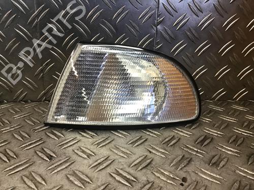 Used Left front indicator AUDI A4 B5 (8D2) 1.6 (100 hp) 24175342