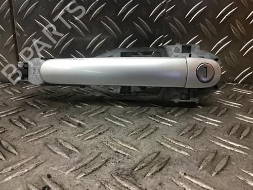Used Front left exterior door handle SEAT IBIZA III (6L1) 1.9 TDI (100 hp) 22387594