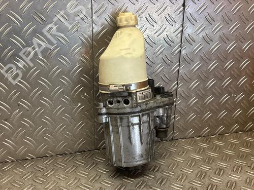 Used Steering pump Steering pump 37726774 37726774